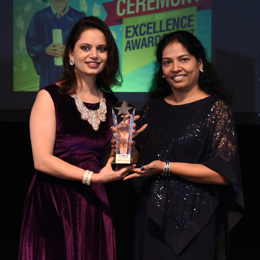 Best Course Instructor Award Best Course Instructor Award